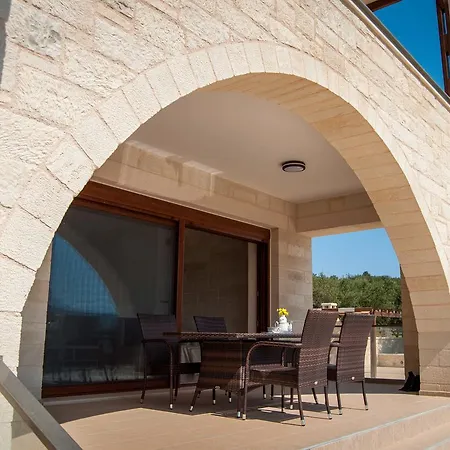 Levanda Luxury Stone Villa