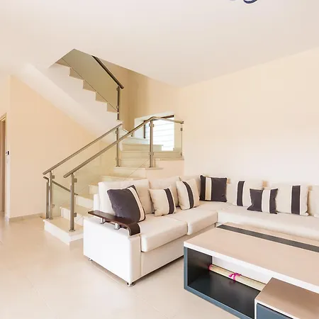Levanda Luxury Stone Villa *
